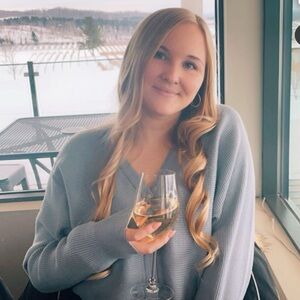 Meet your Posher, Kaysee